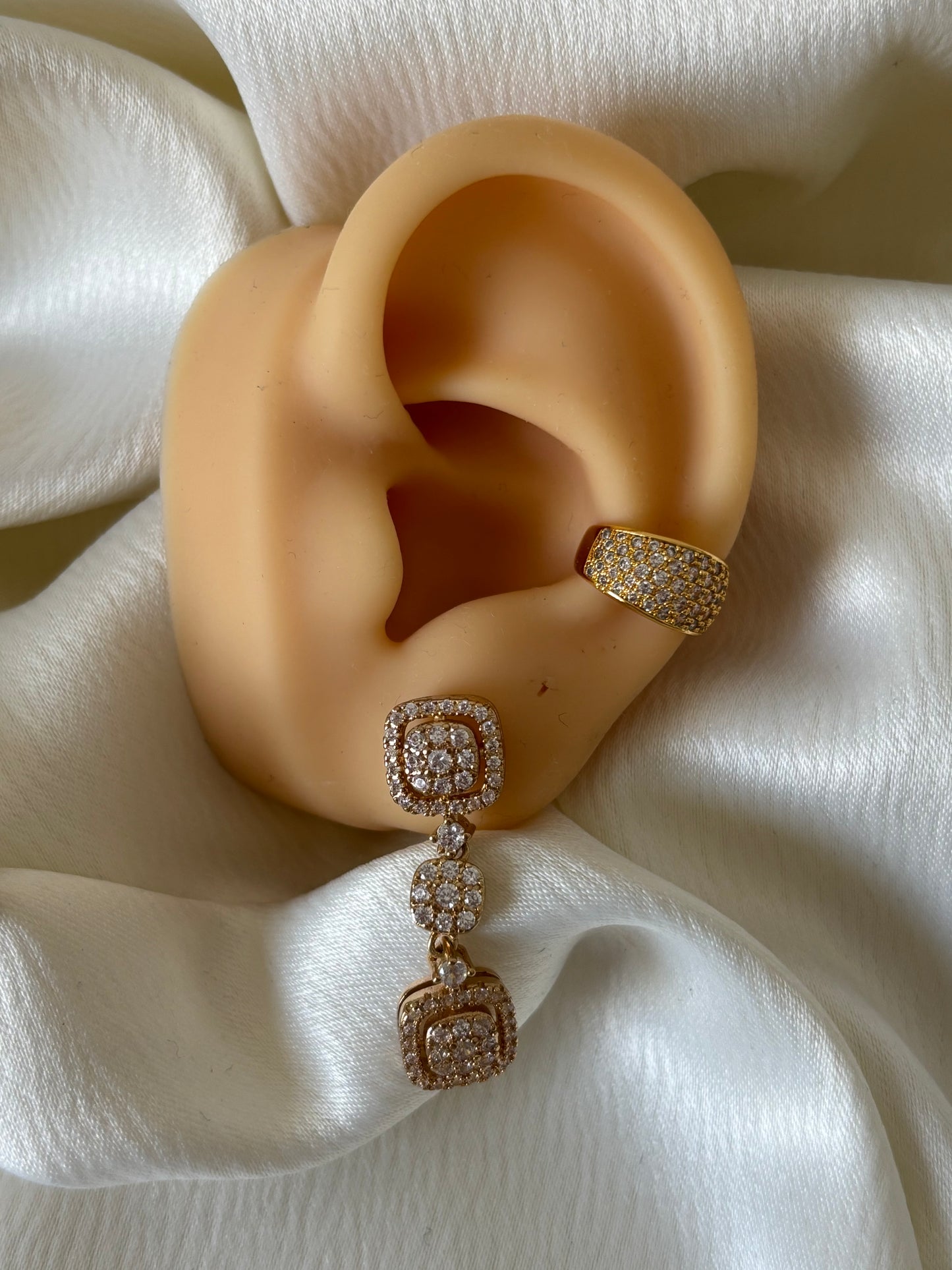 Aretes Cuadrados Circonias