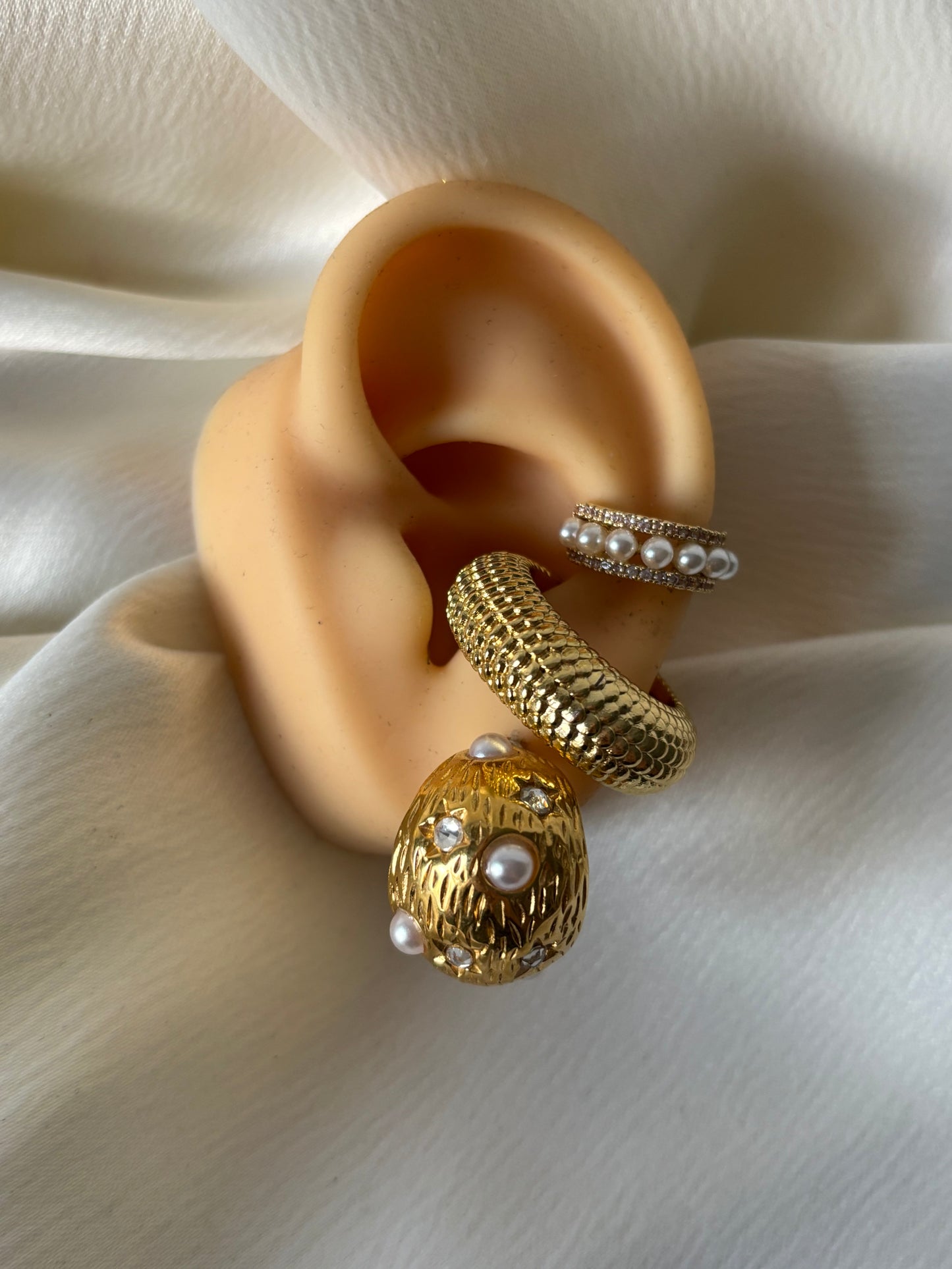 Aretes Media Bola Perlas