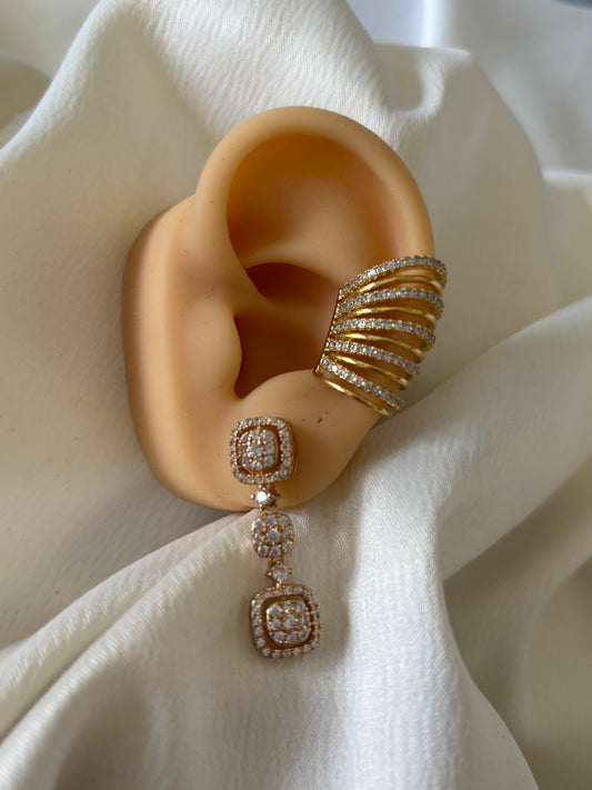 Aretes Medianos Cubos Dorado