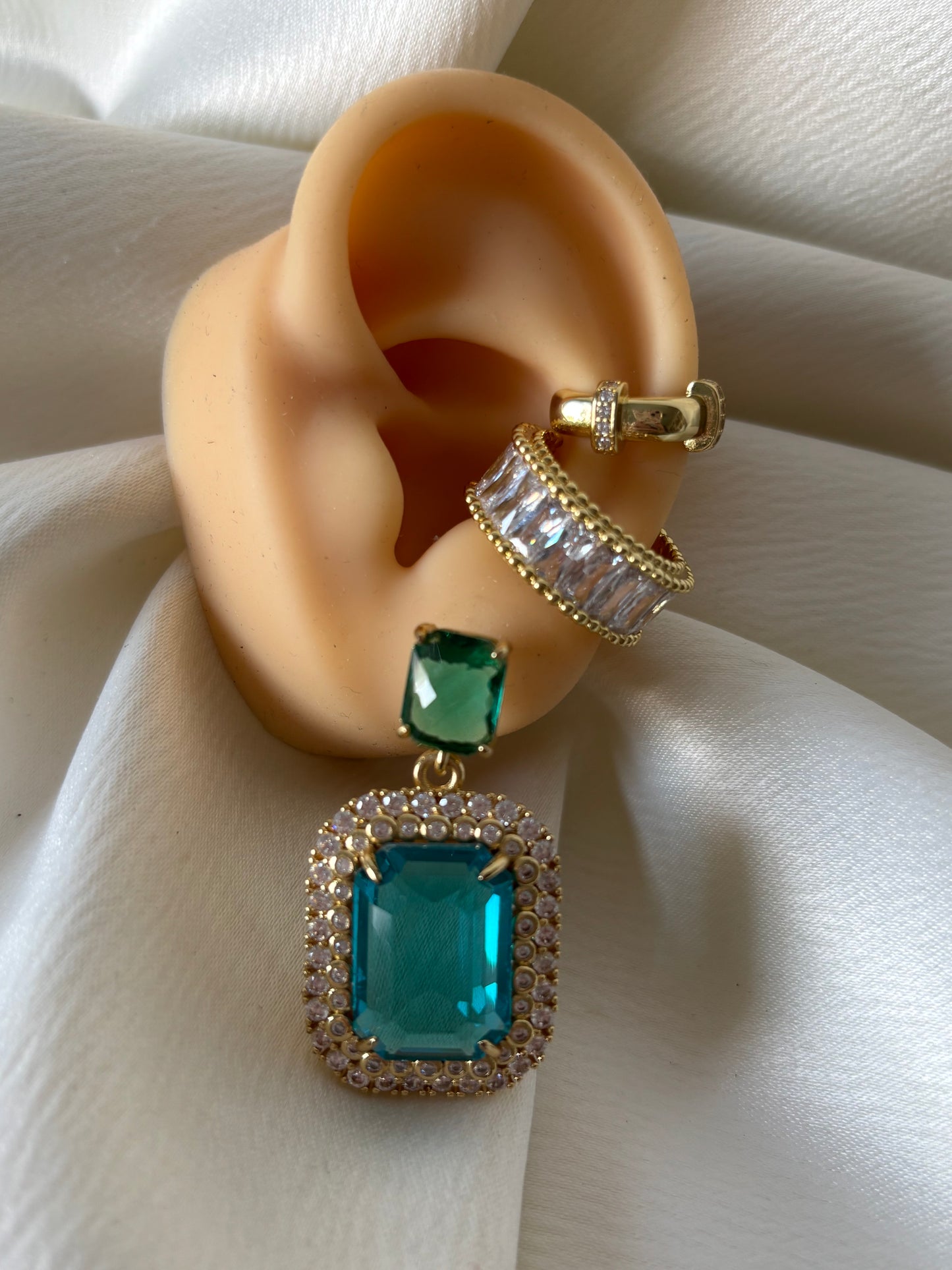 Aretes Circonias Azul Pavoreal