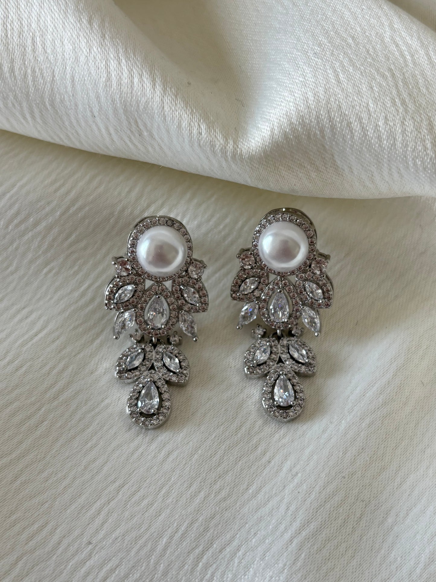 Aretes Perla Cascada