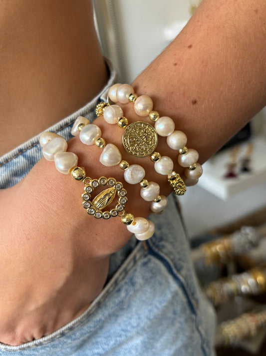 Pulsera San Benito Dorada