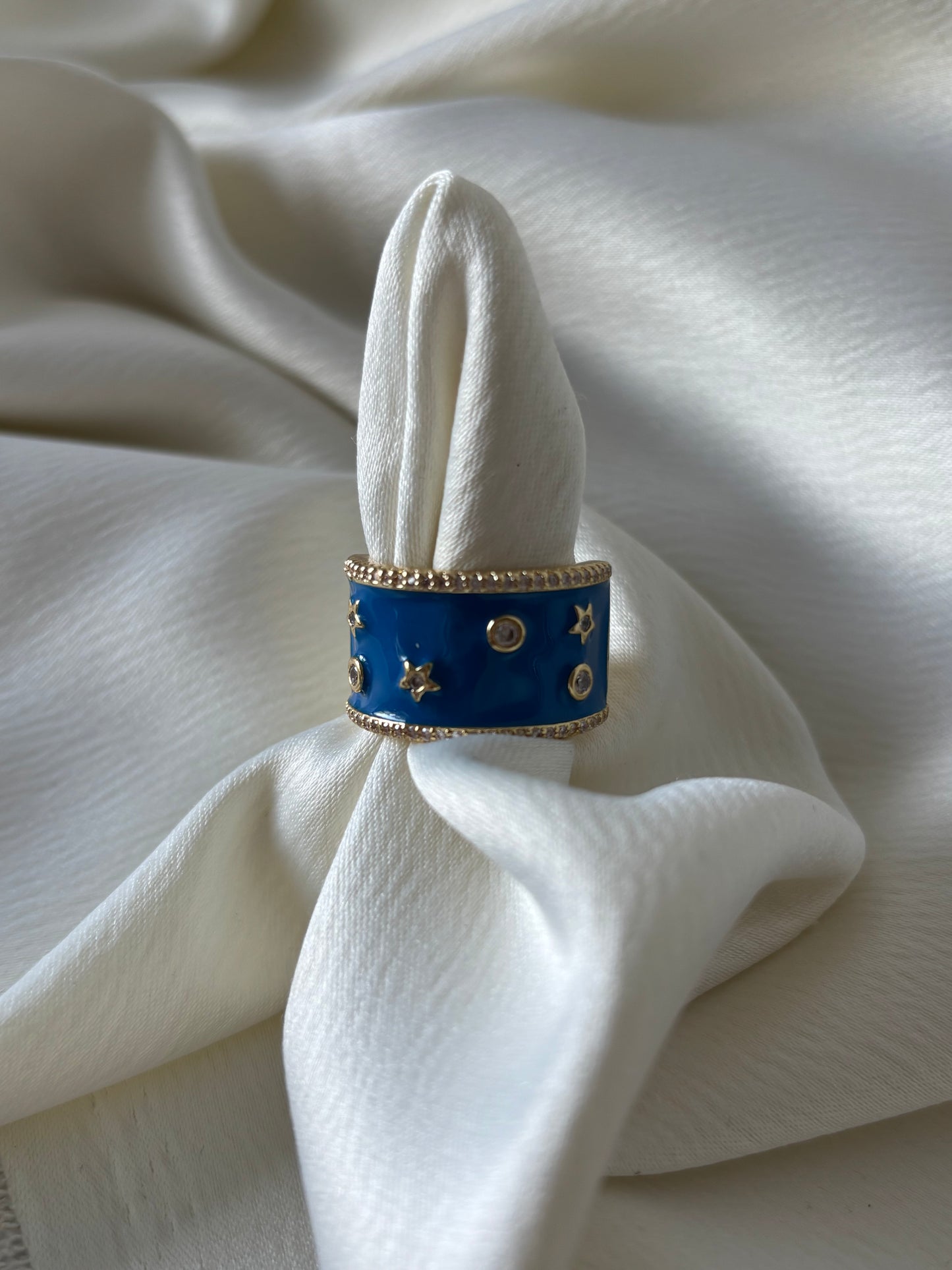 Anillo Esmaltado Circonias