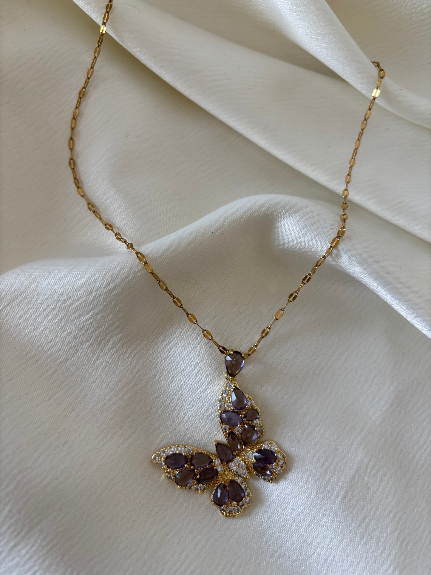 Collar Mariposa Circonias
