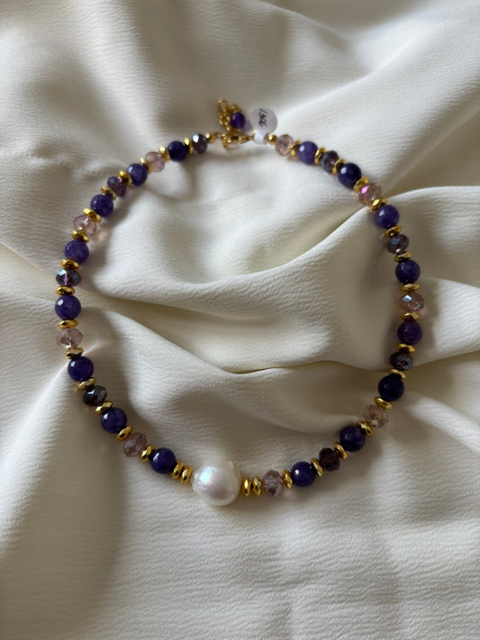Collar Morado Perla Plana