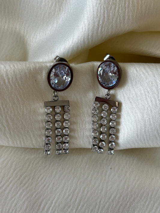 Aretes Cascada Circonias