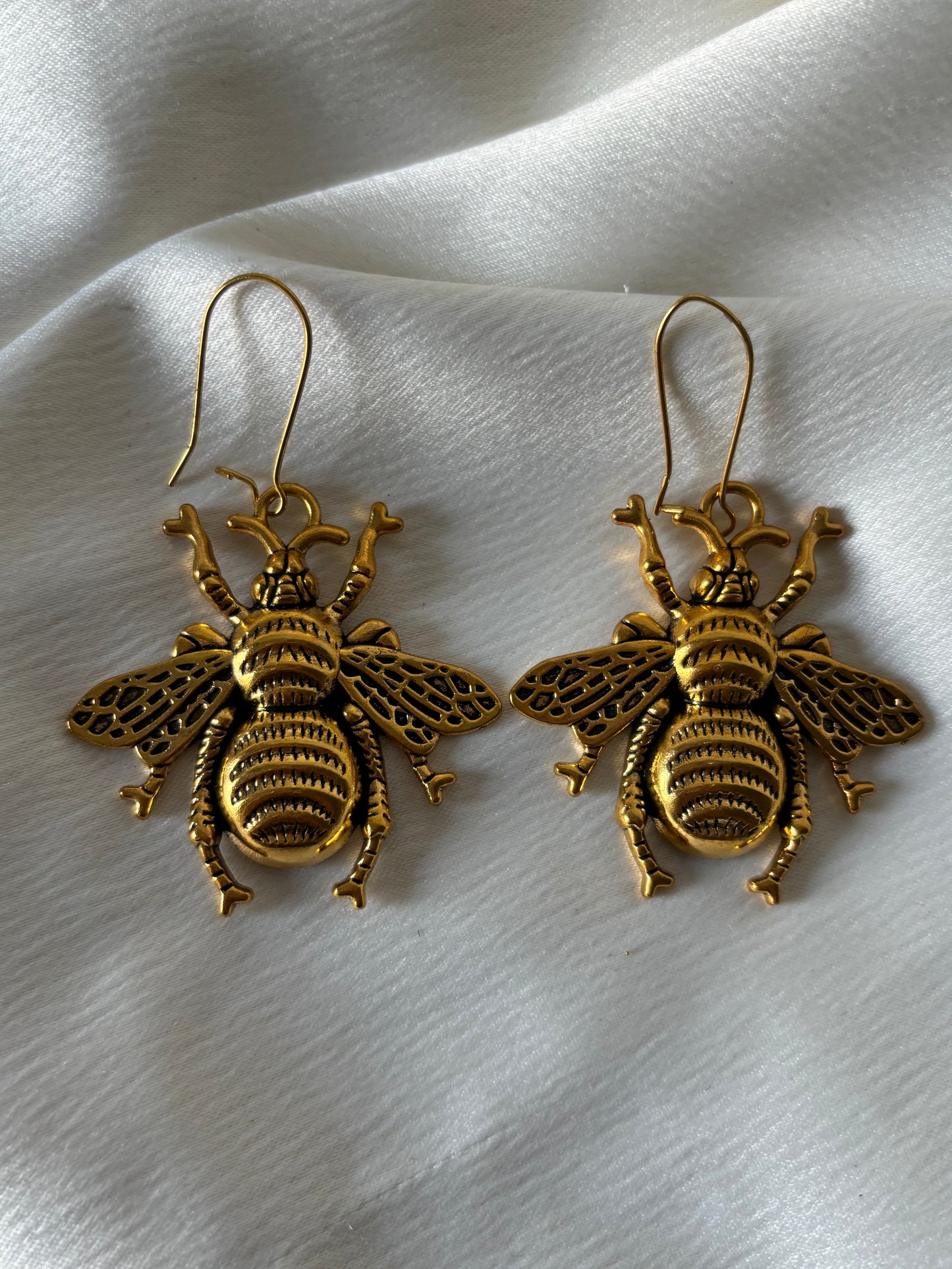 Aretes Gancho Abejas