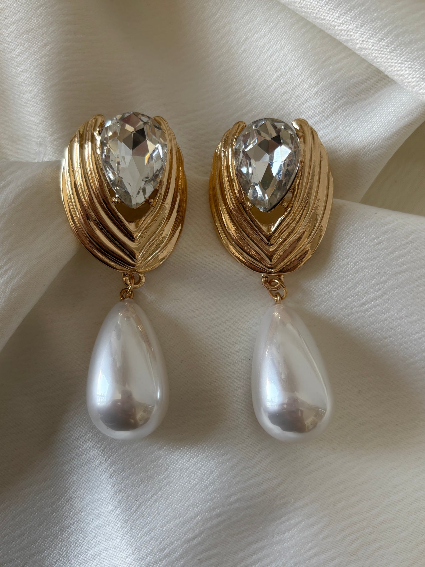 Aretes Maxi Broquel Perla