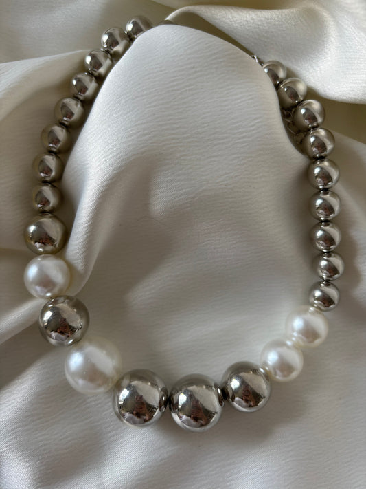 Collar Grueso Bolas