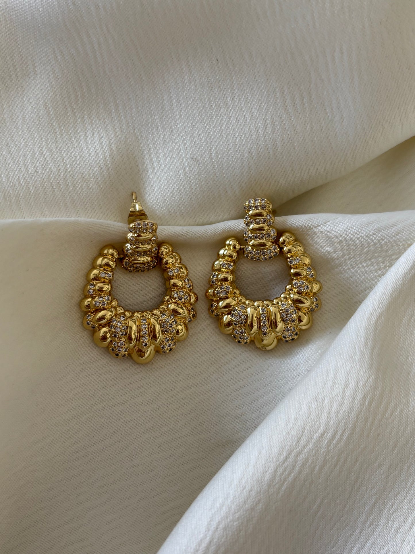 Aretes Hebilla