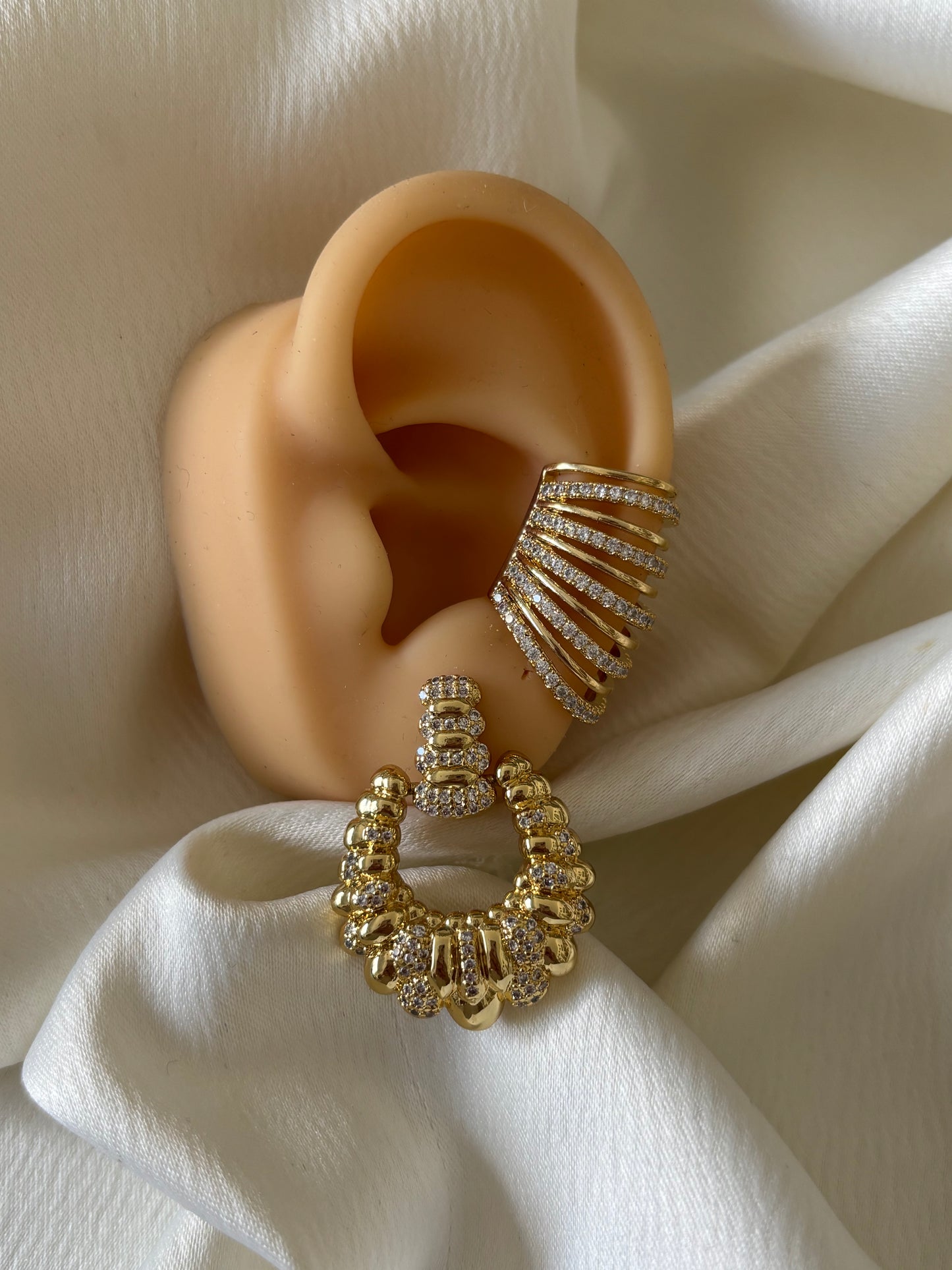 Aretes Hebilla